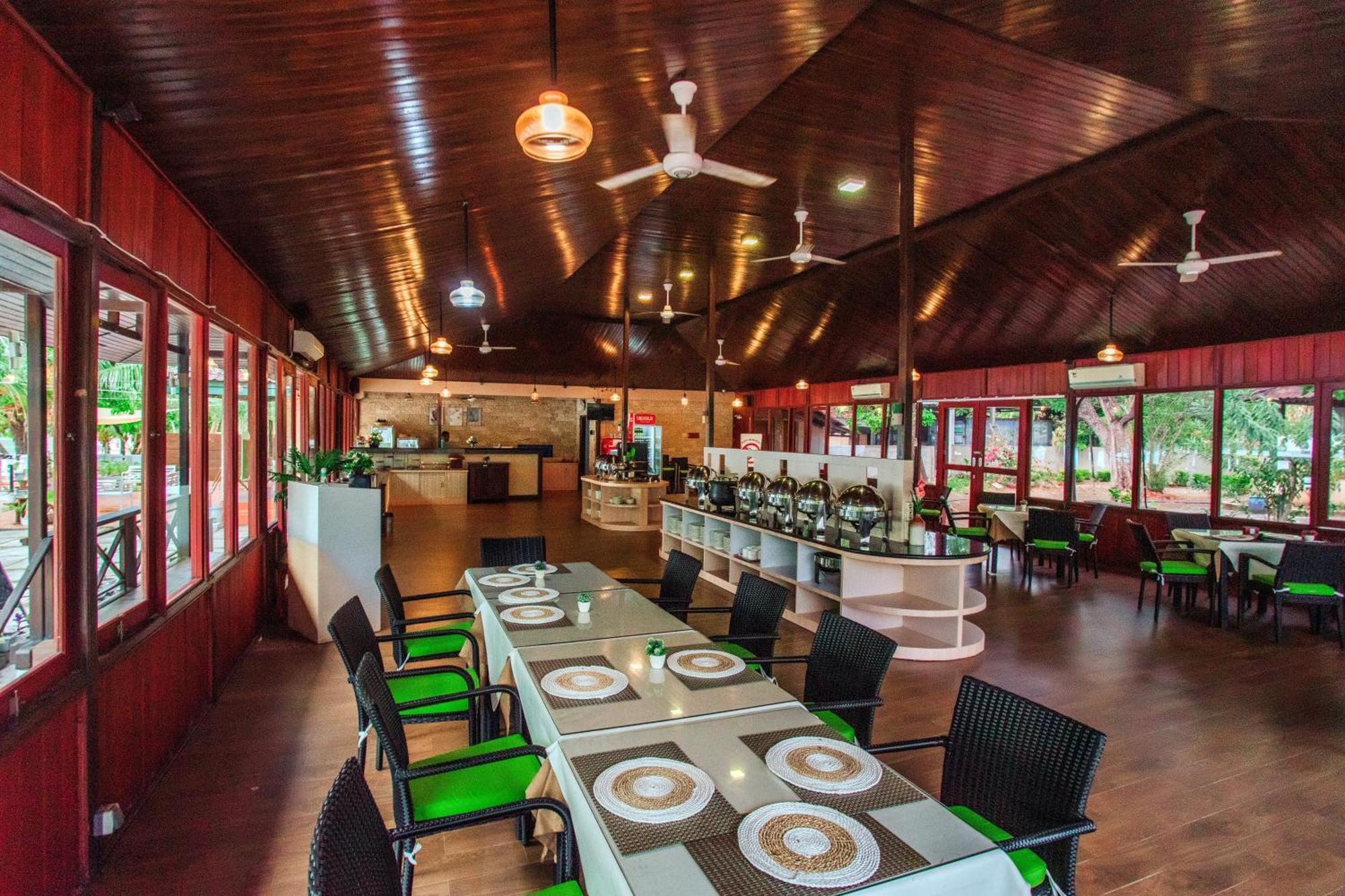 לבואן באג'ו Sylvia Hotel & Resort Komodo מראה חיצוני תמונה